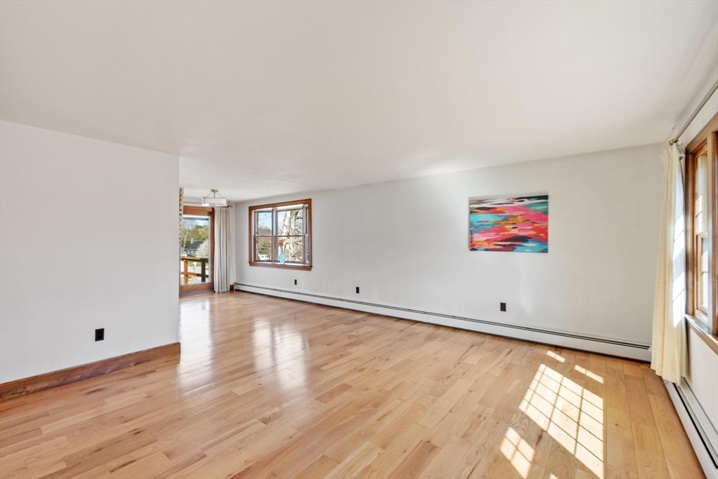 53 Longfellow Dr