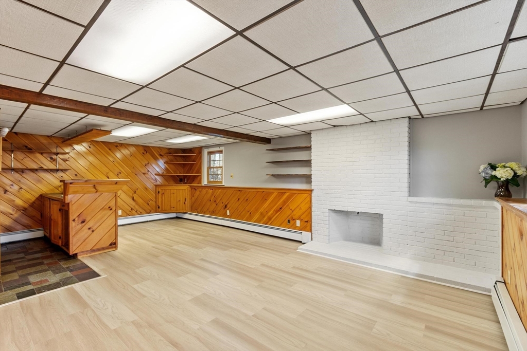 53 Longfellow Dr