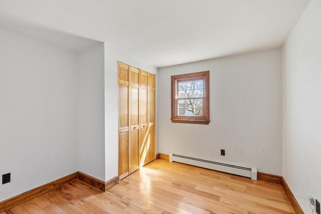 53 Longfellow Dr