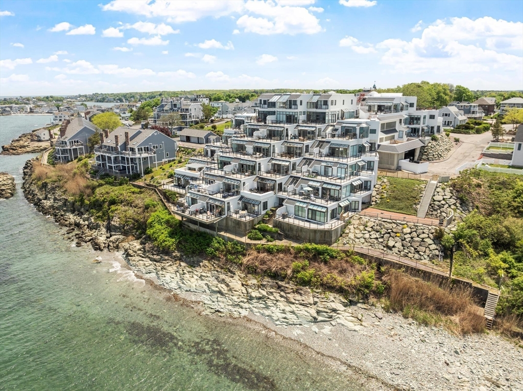 40 Oceanside # 40