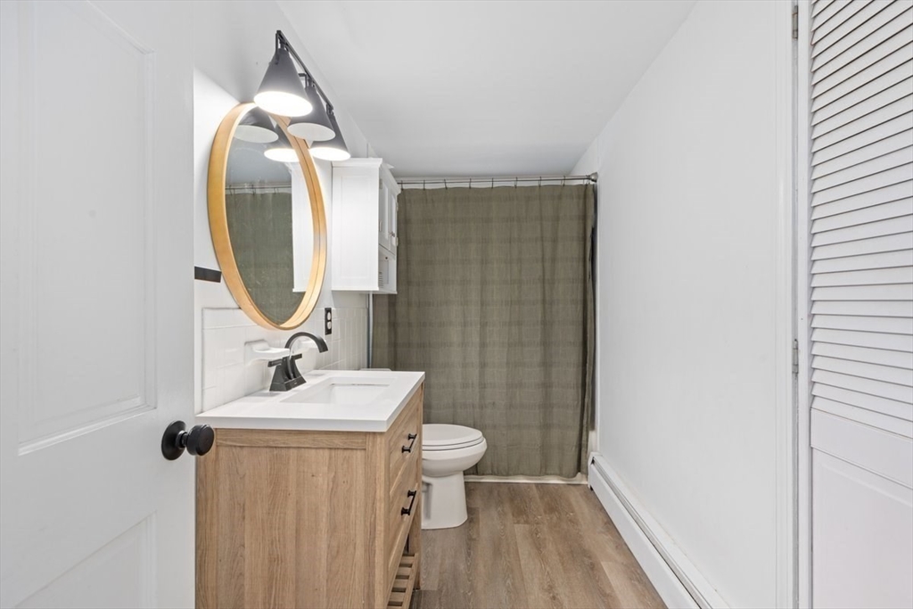 49 Longfellow Dr