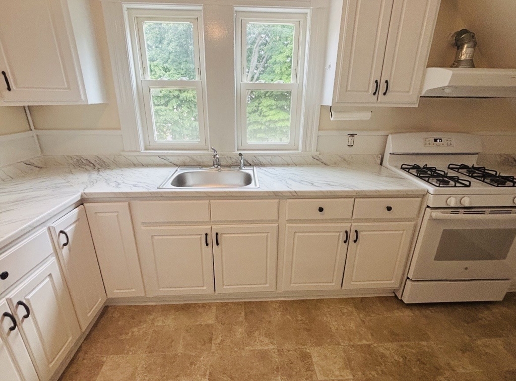 72 Marblehead # 2