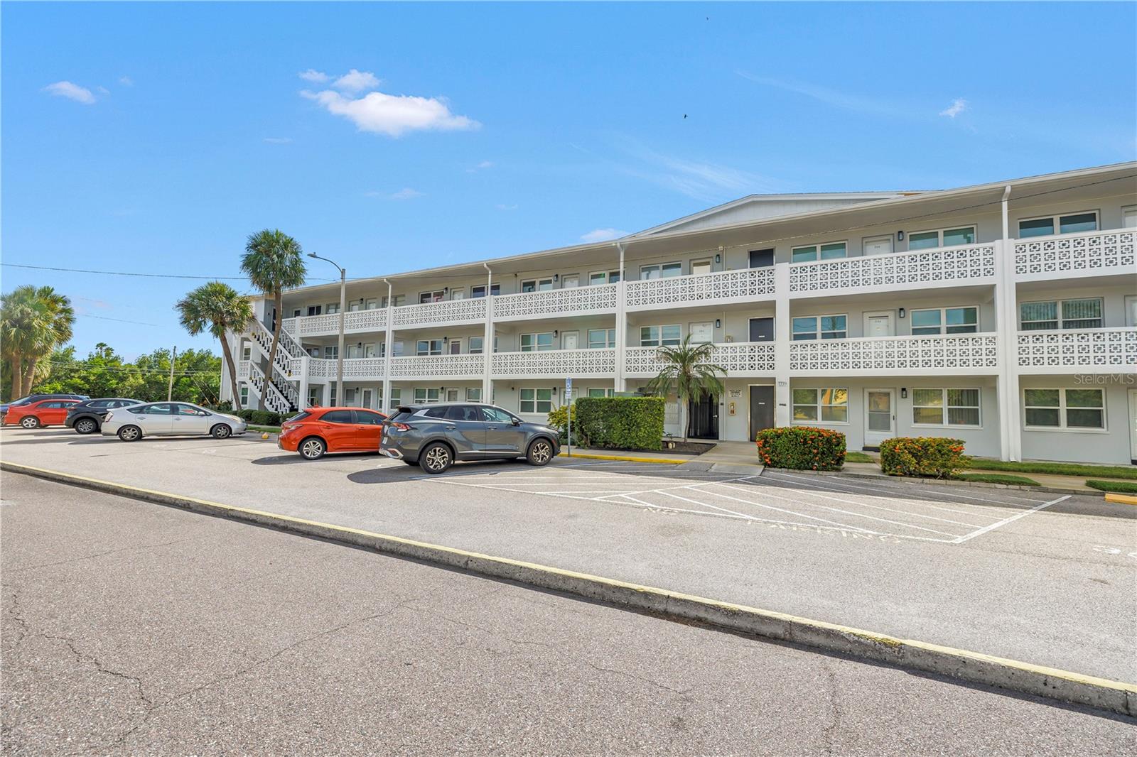 7770 DR MARTIN LUTHER KING JR ST N #203