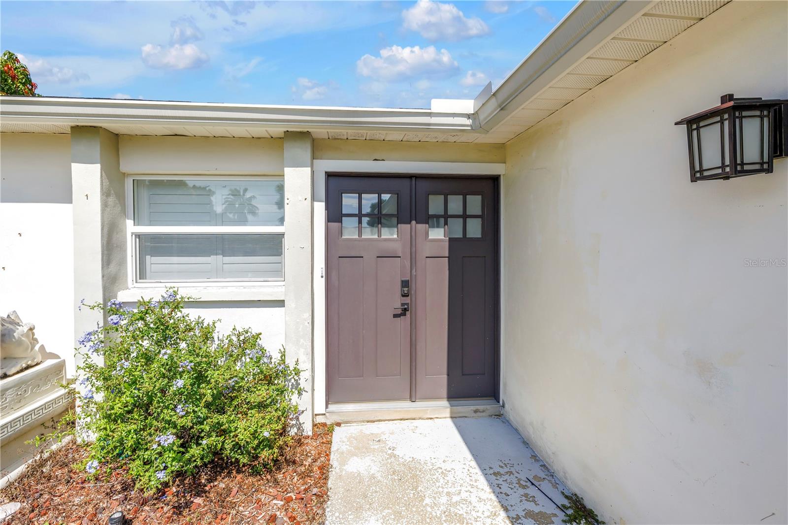 3216 PINE HAVEN DR