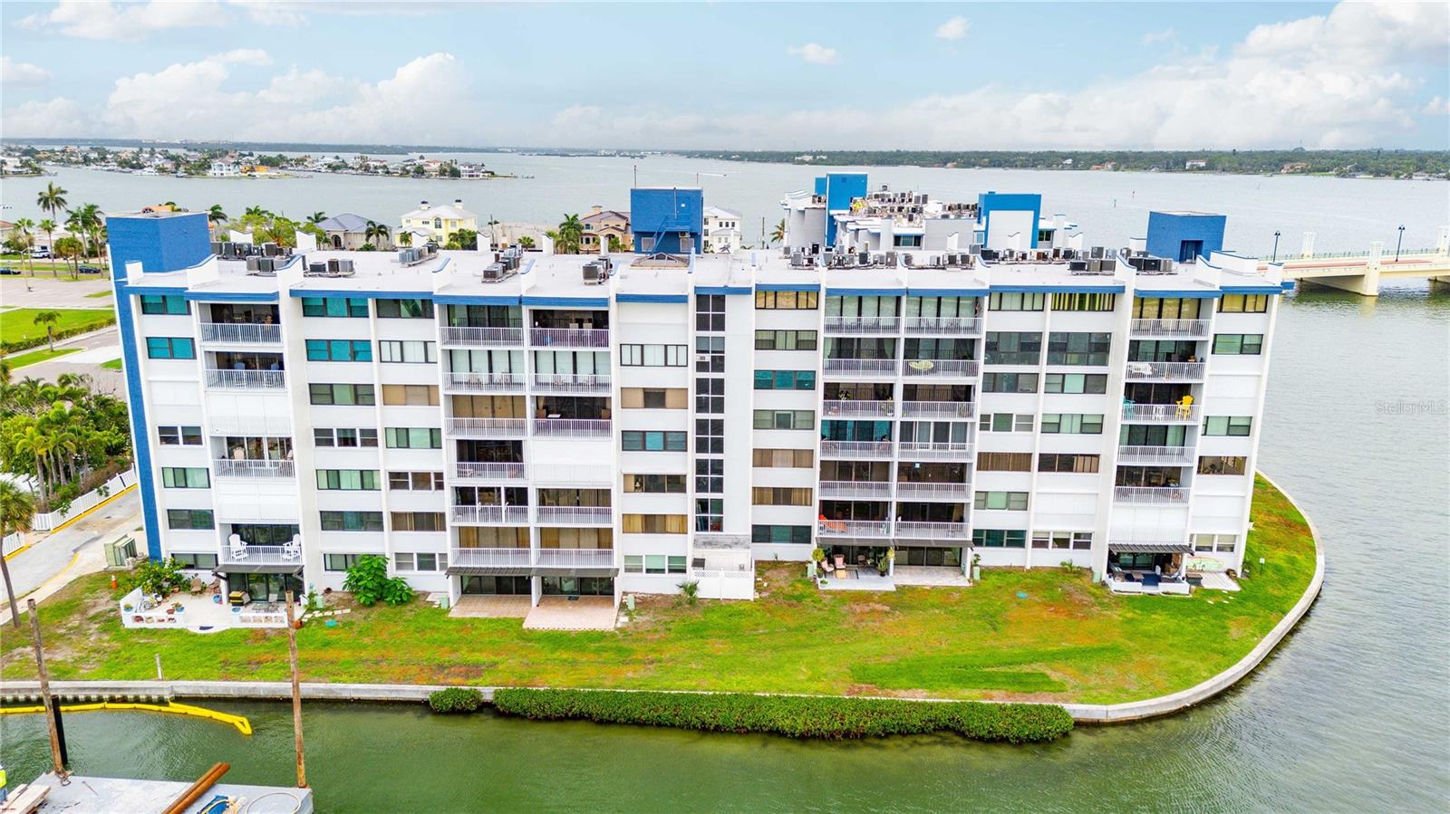 450 TREASURE ISLAND CSWY #311