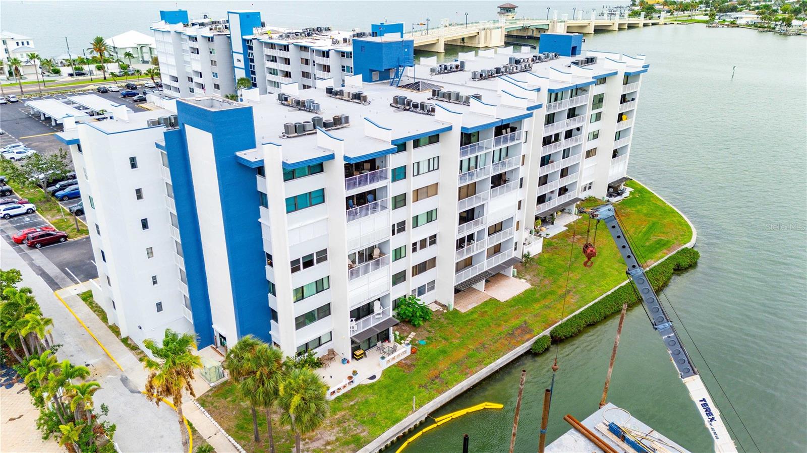 450 TREASURE ISLAND CSWY #311