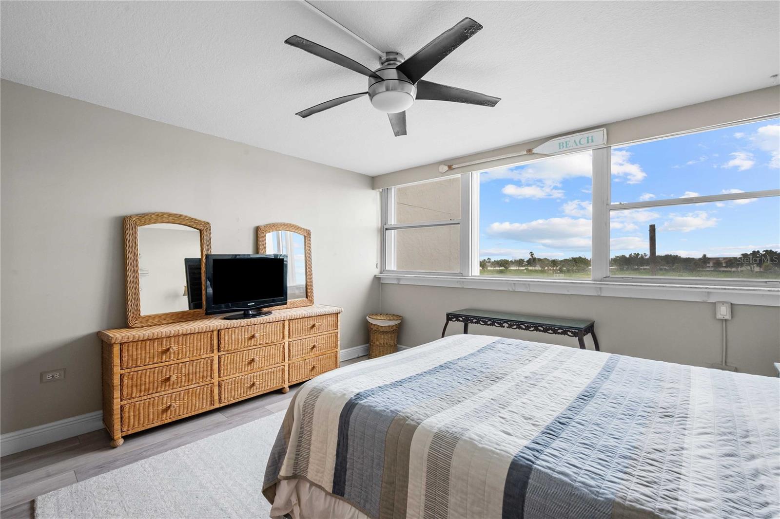 450 TREASURE ISLAND CSWY #311