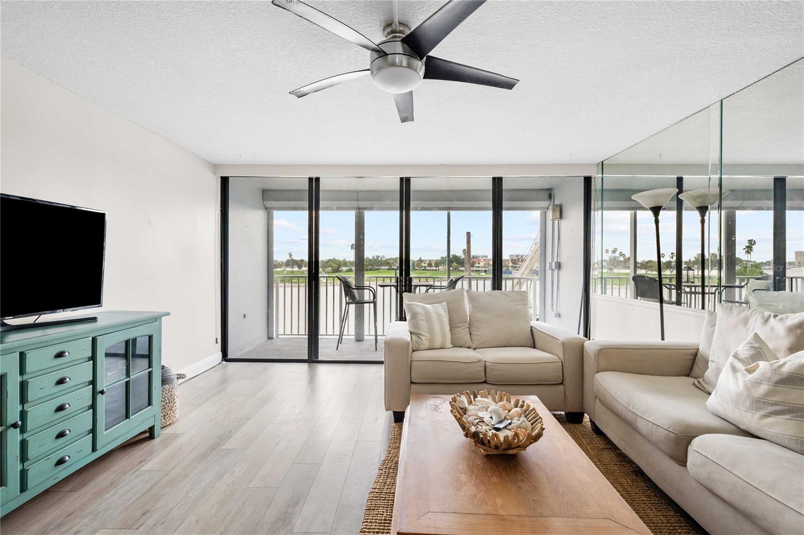 450 TREASURE ISLAND CSWY #311