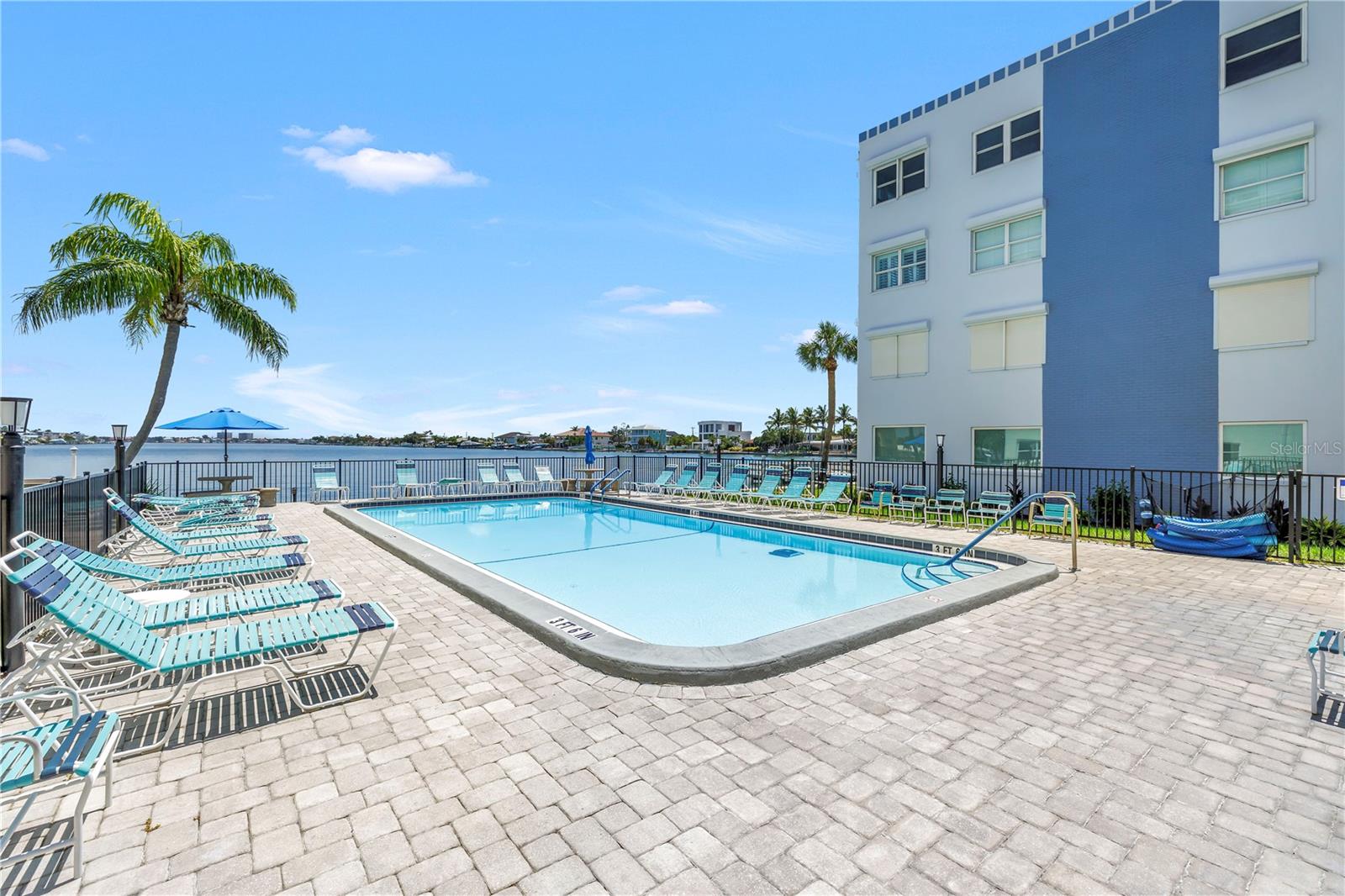 5575 GULF BLVD #426