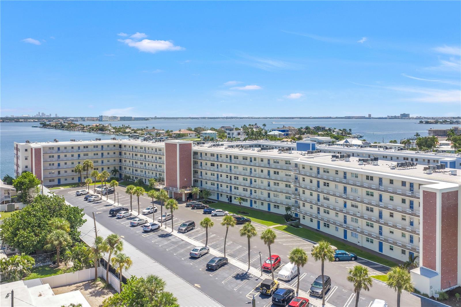 5575 GULF BLVD #426