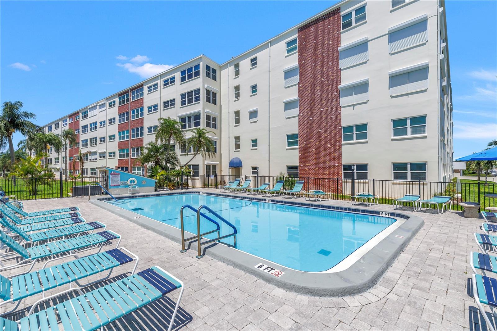 5575 GULF BLVD #426