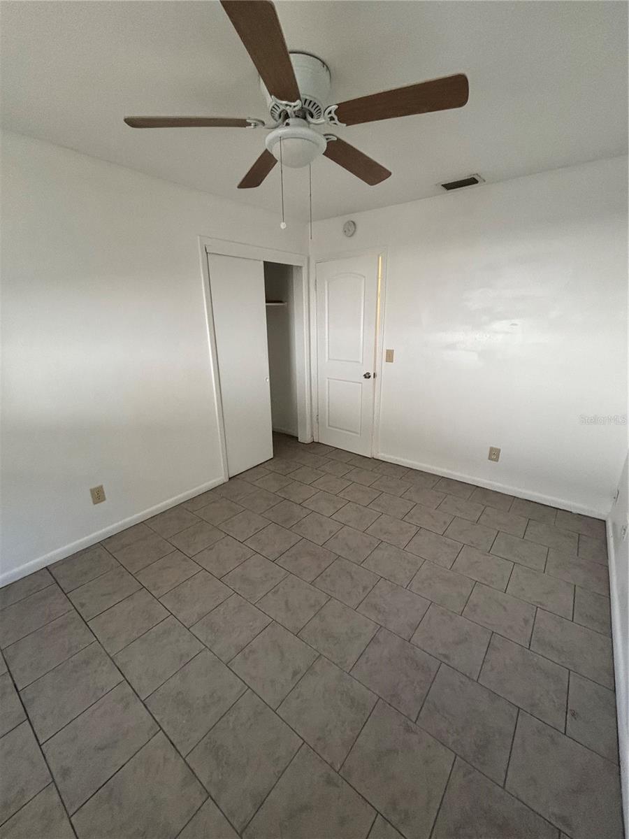 614 ROSERY RD NW
