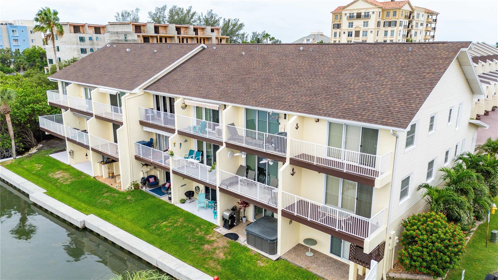19651 GULF BLVD #B2