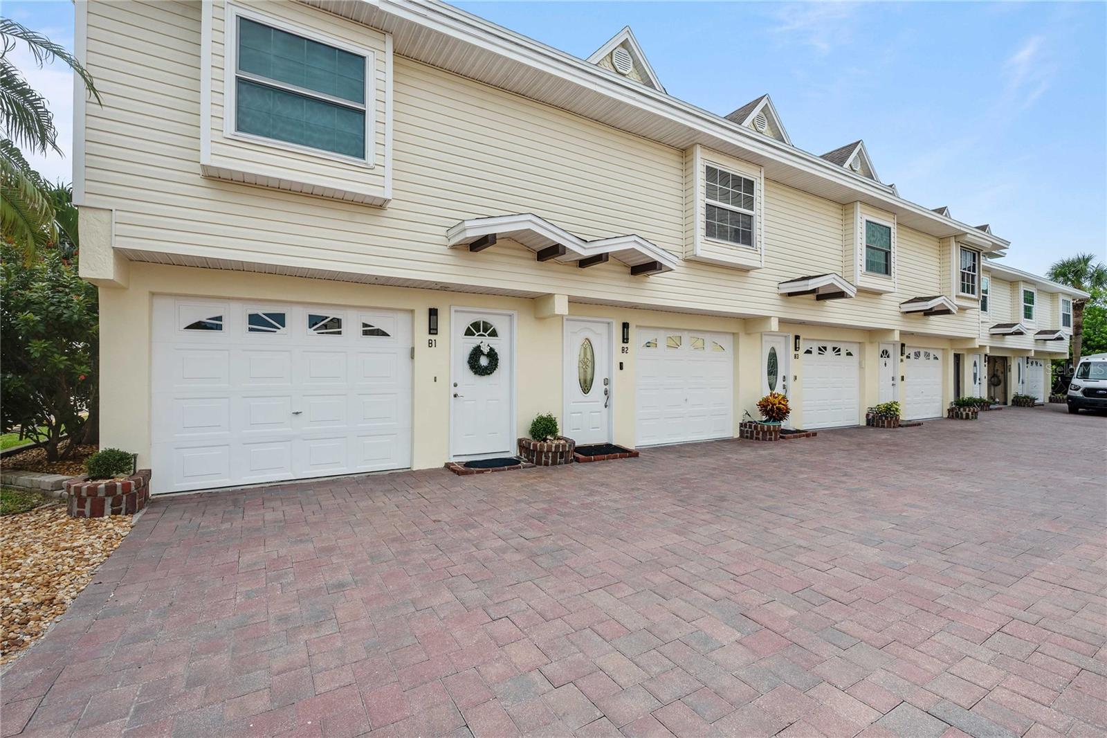19651 GULF BLVD #B2