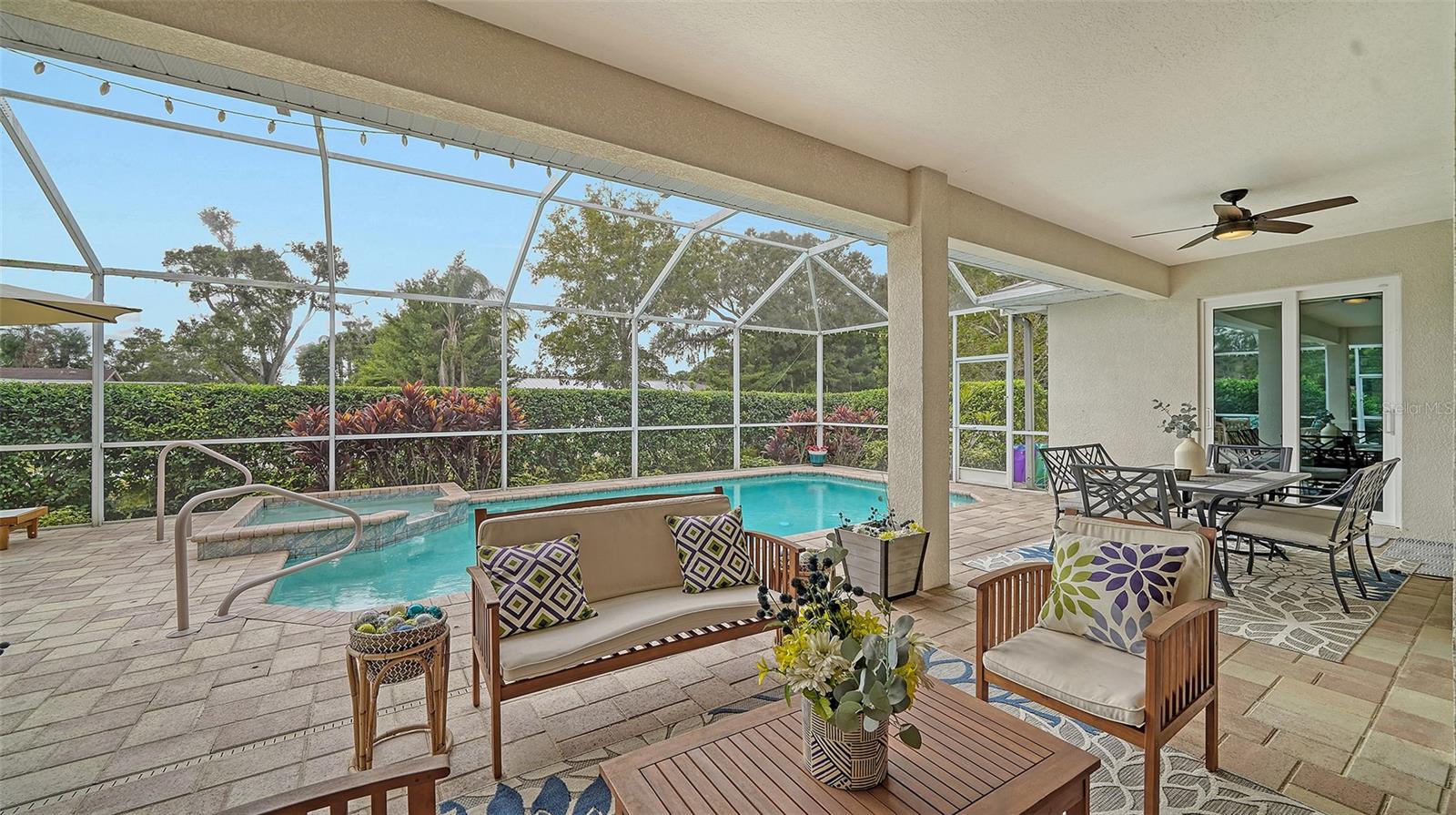 4878 WILD DOVE LN