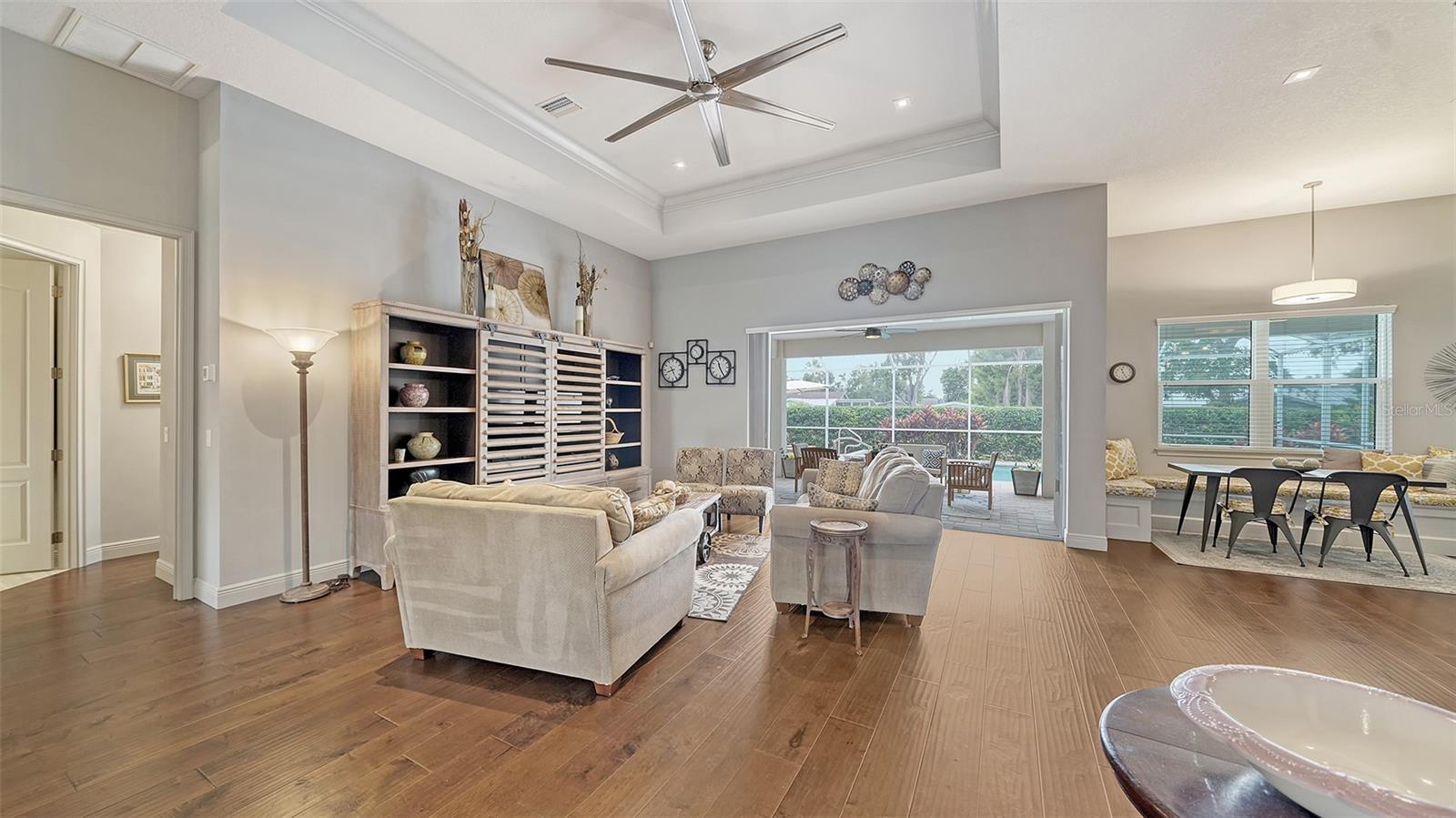 4878 WILD DOVE LN