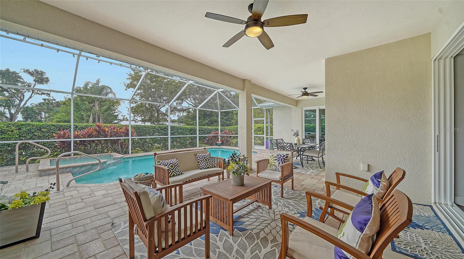 4878 WILD DOVE LN