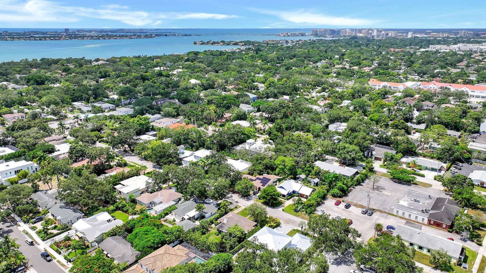1954 GOLDENROD ST W