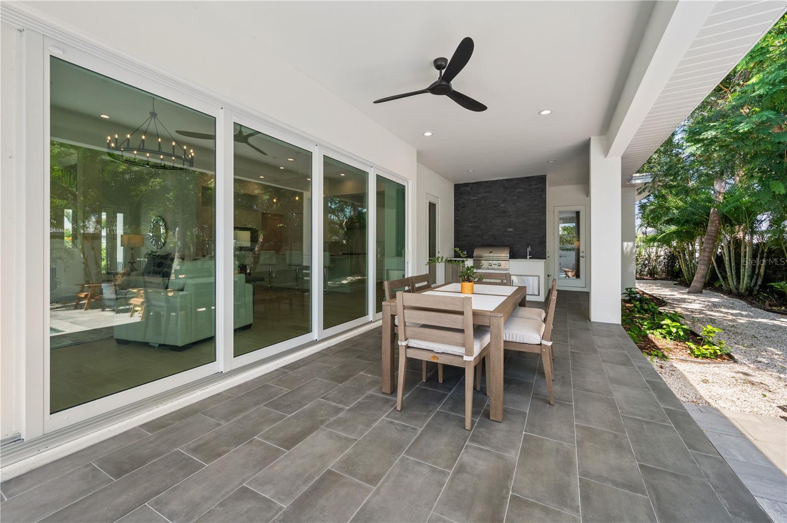 1954 GOLDENROD ST W