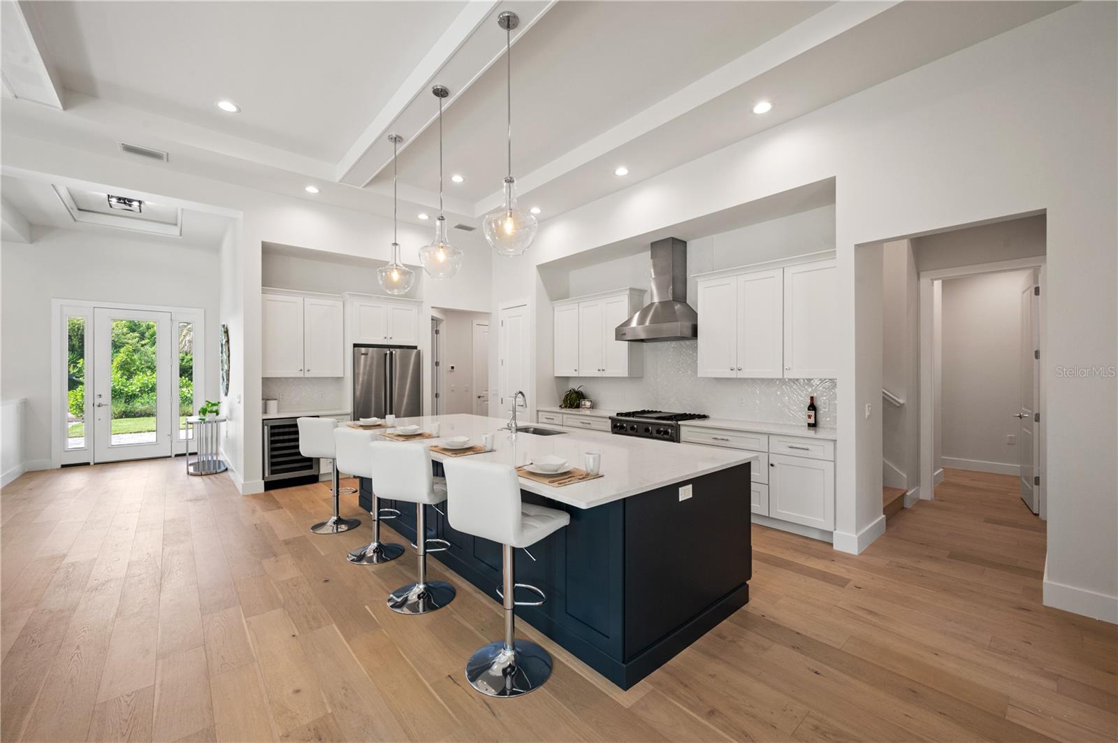 1954 GOLDENROD ST W