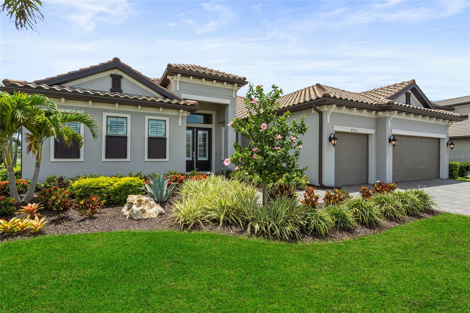 4938 COASTAL DAYS LN