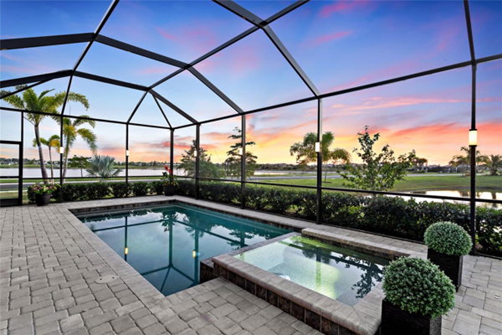 4938 COASTAL DAYS LN