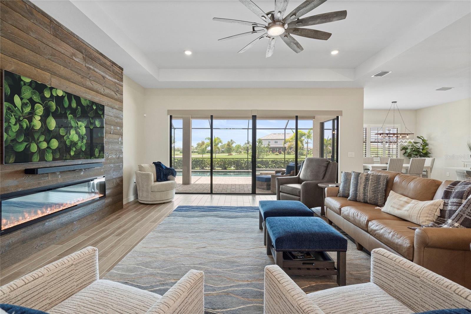 4938 COASTAL DAYS LN