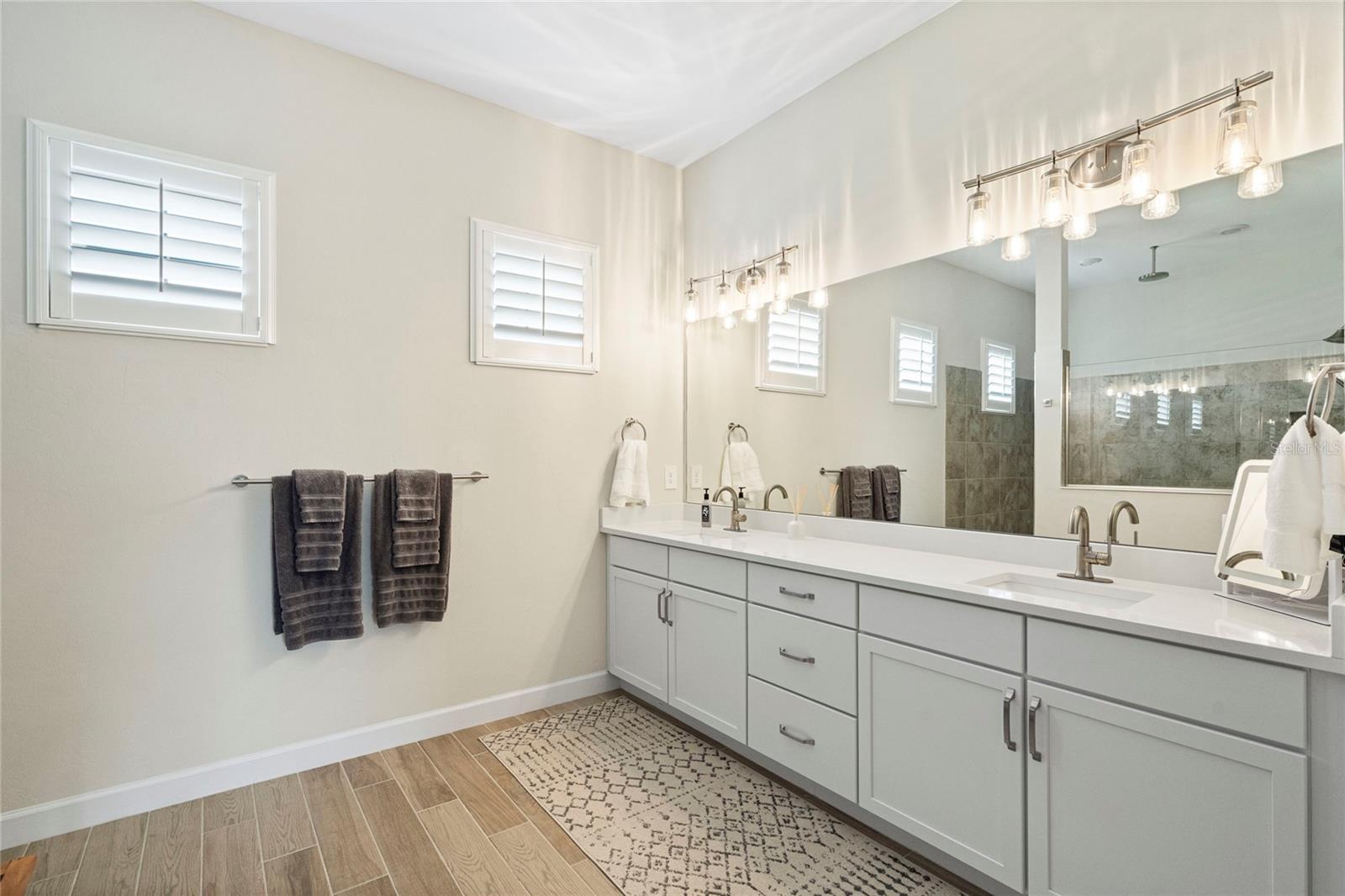 4938 COASTAL DAYS LN