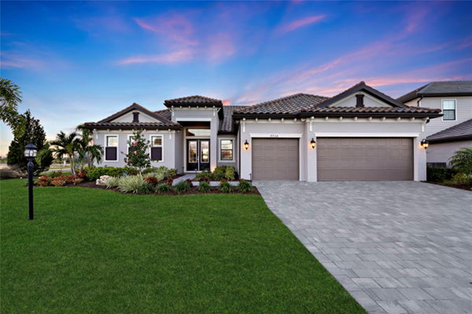 4938 COASTAL DAYS LN