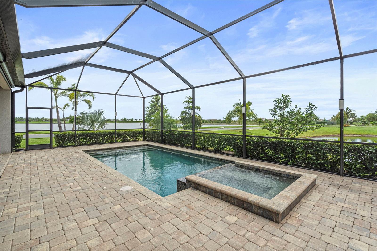 4938 COASTAL DAYS LN