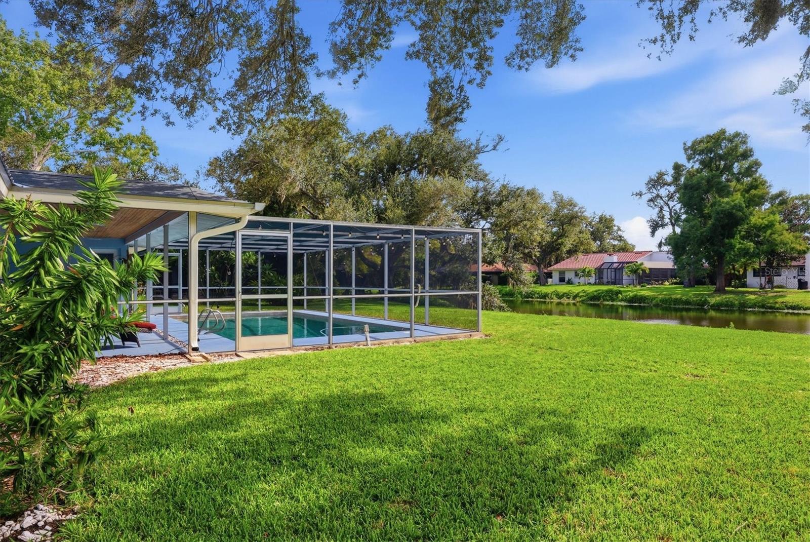5505 BENEVA WOODS CIR
