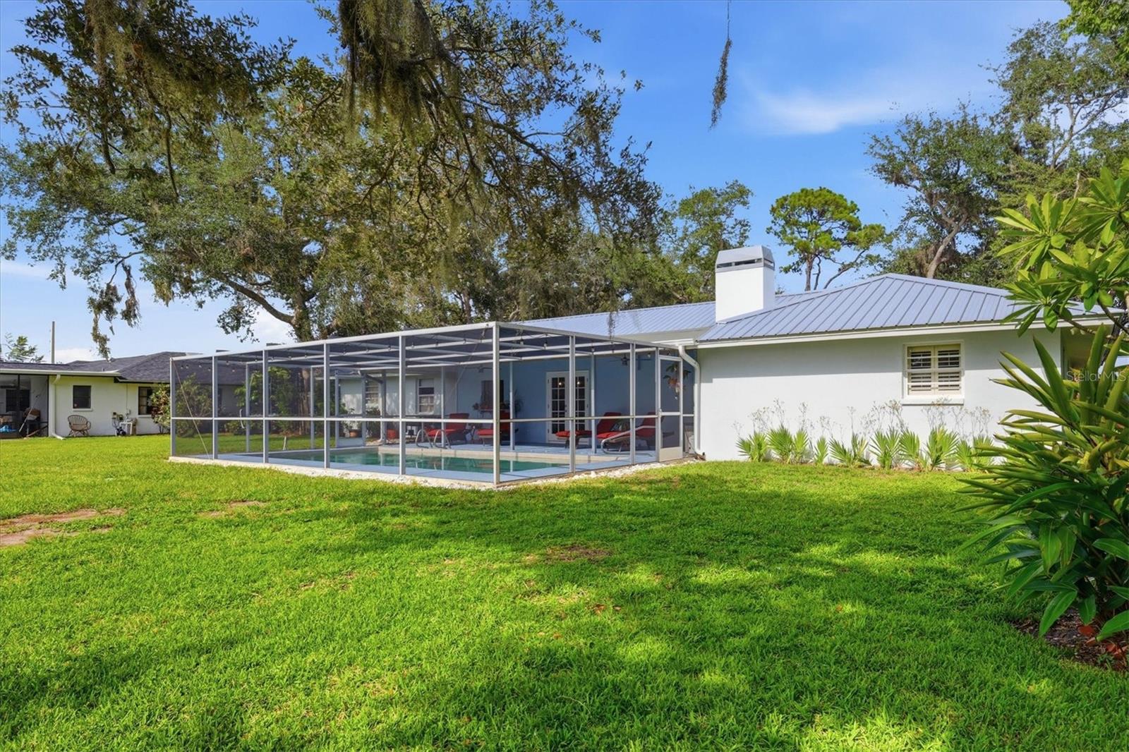 5505 BENEVA WOODS CIR