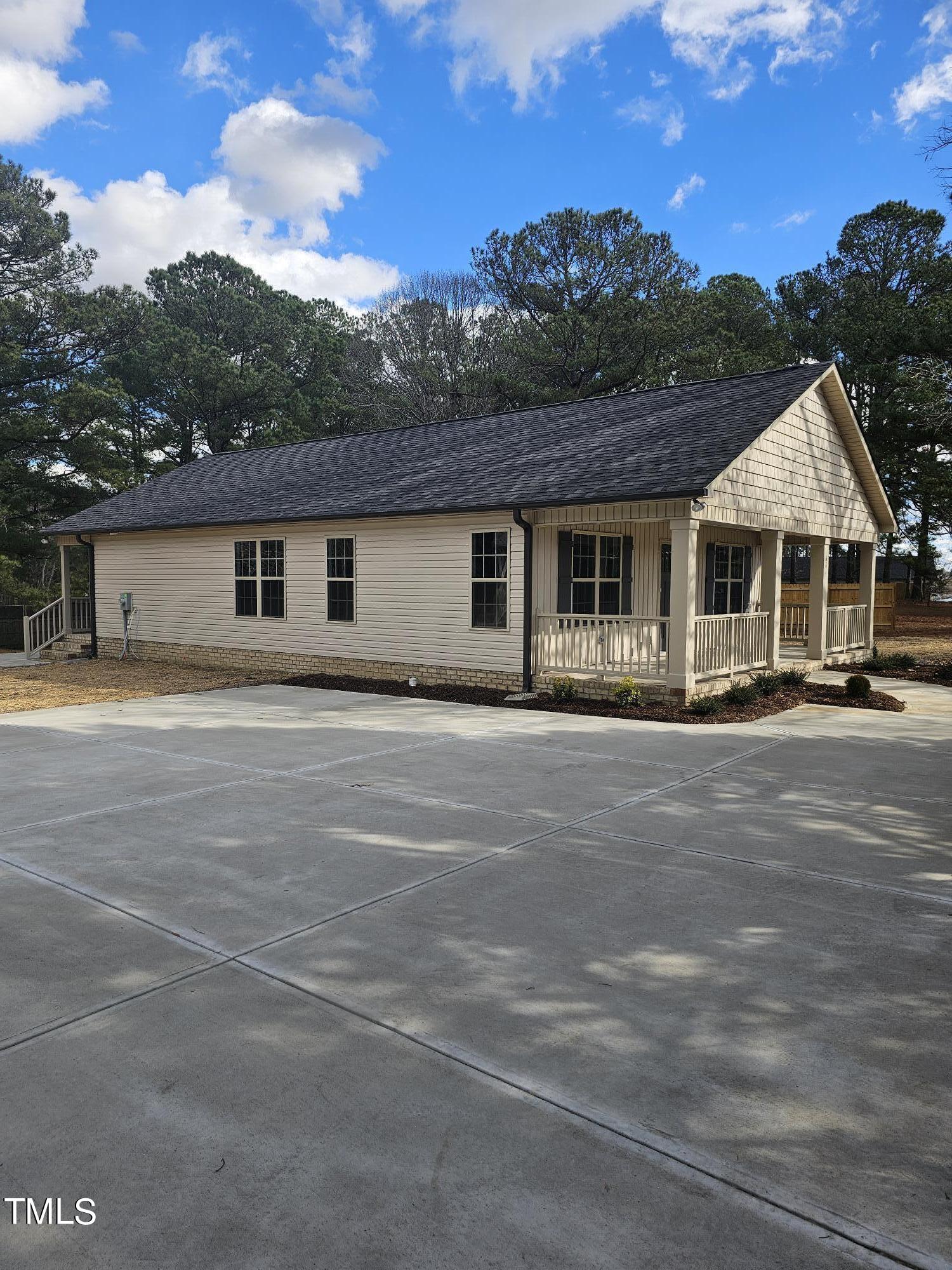 681 S Lincoln Street