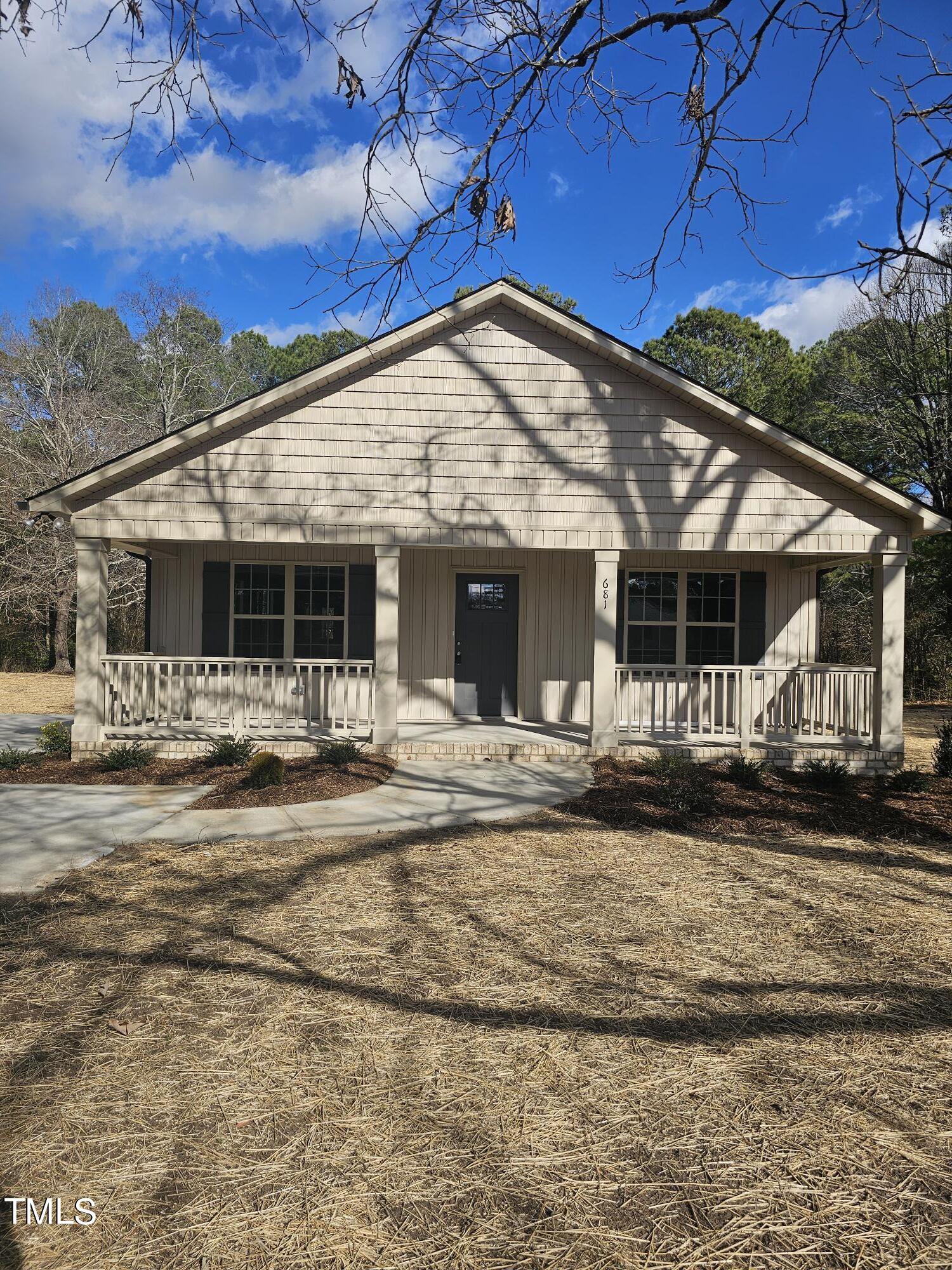 681 S Lincoln Street