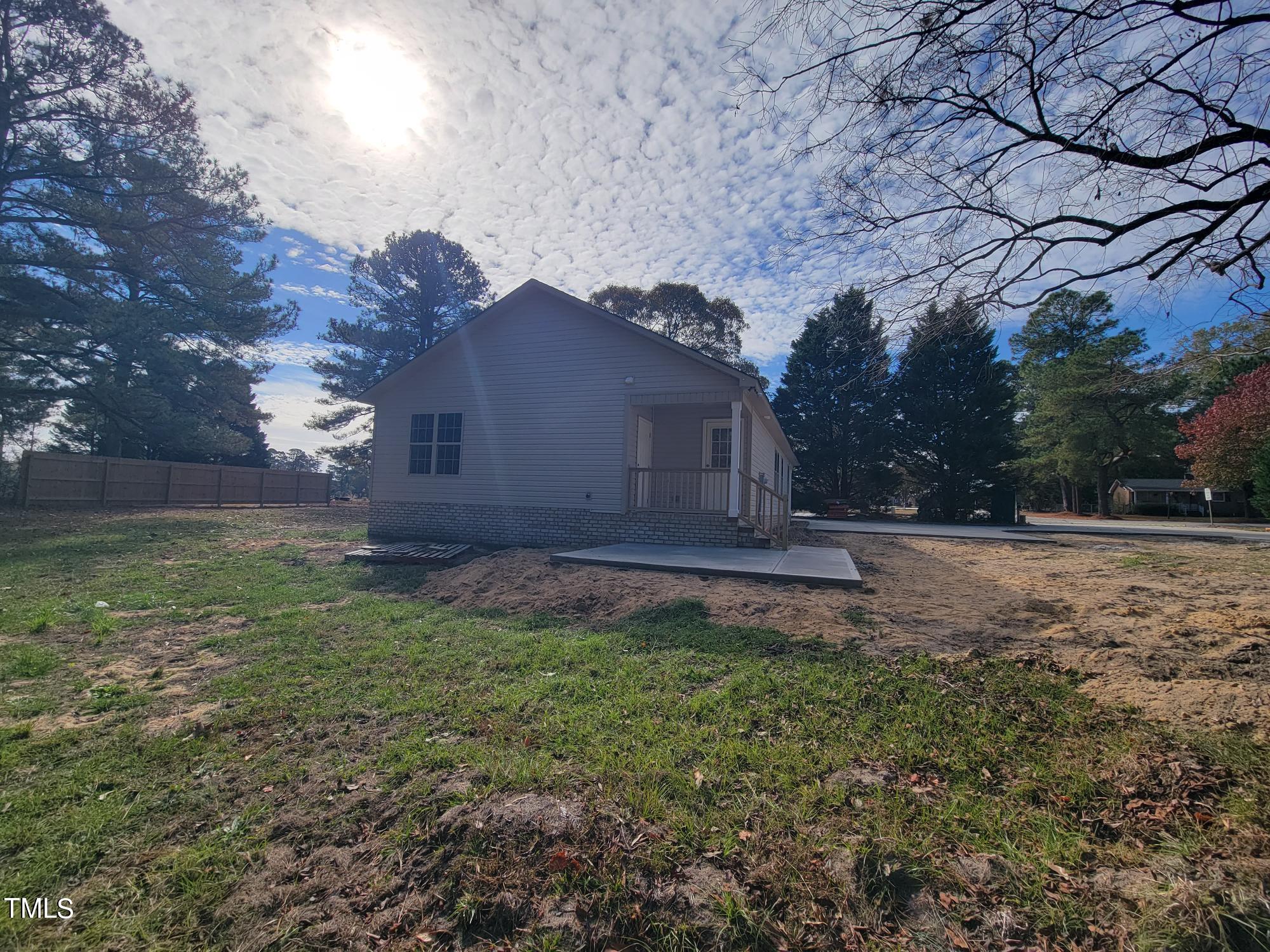 681 S Lincoln Street