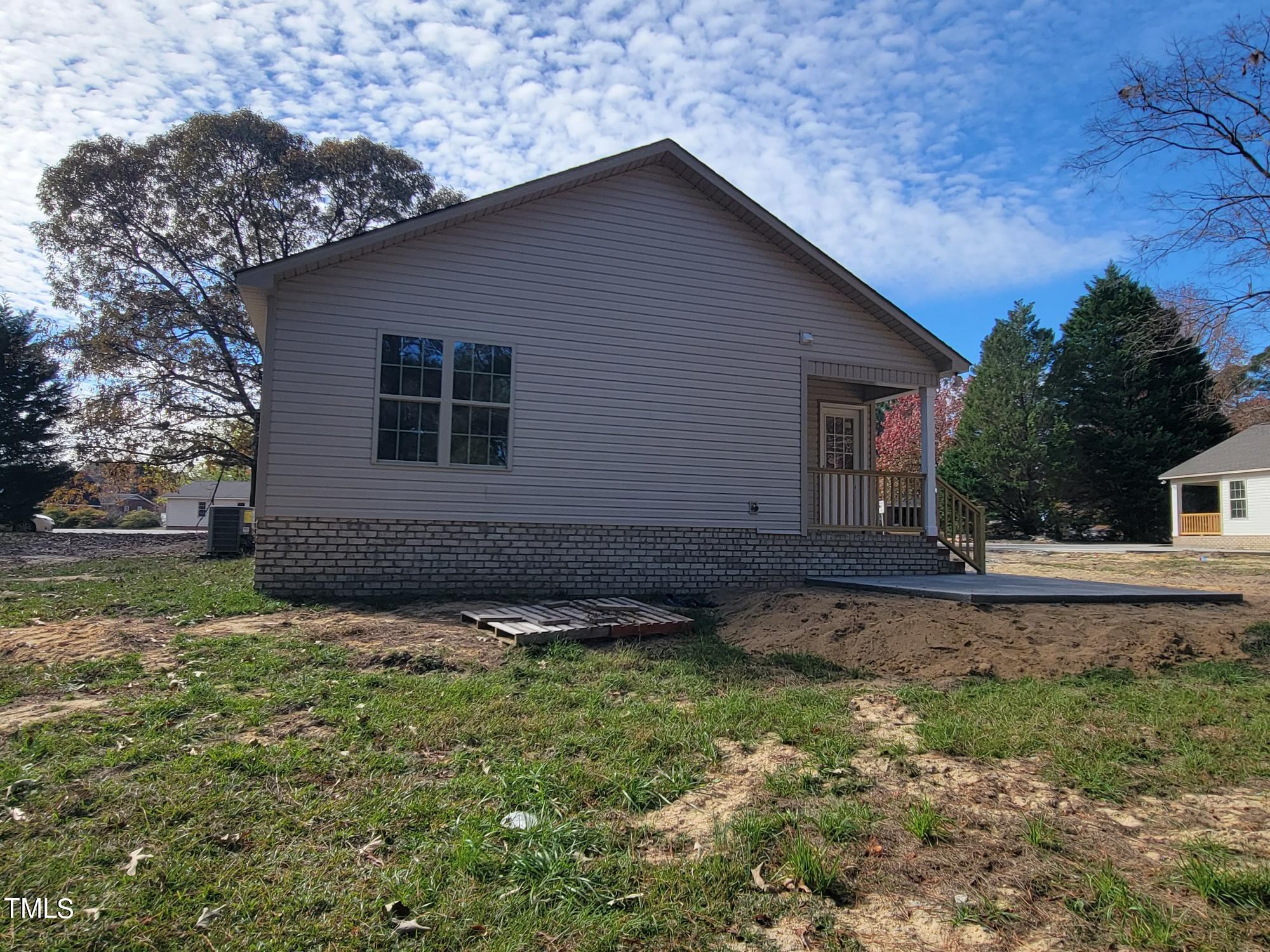 681 S Lincoln Street