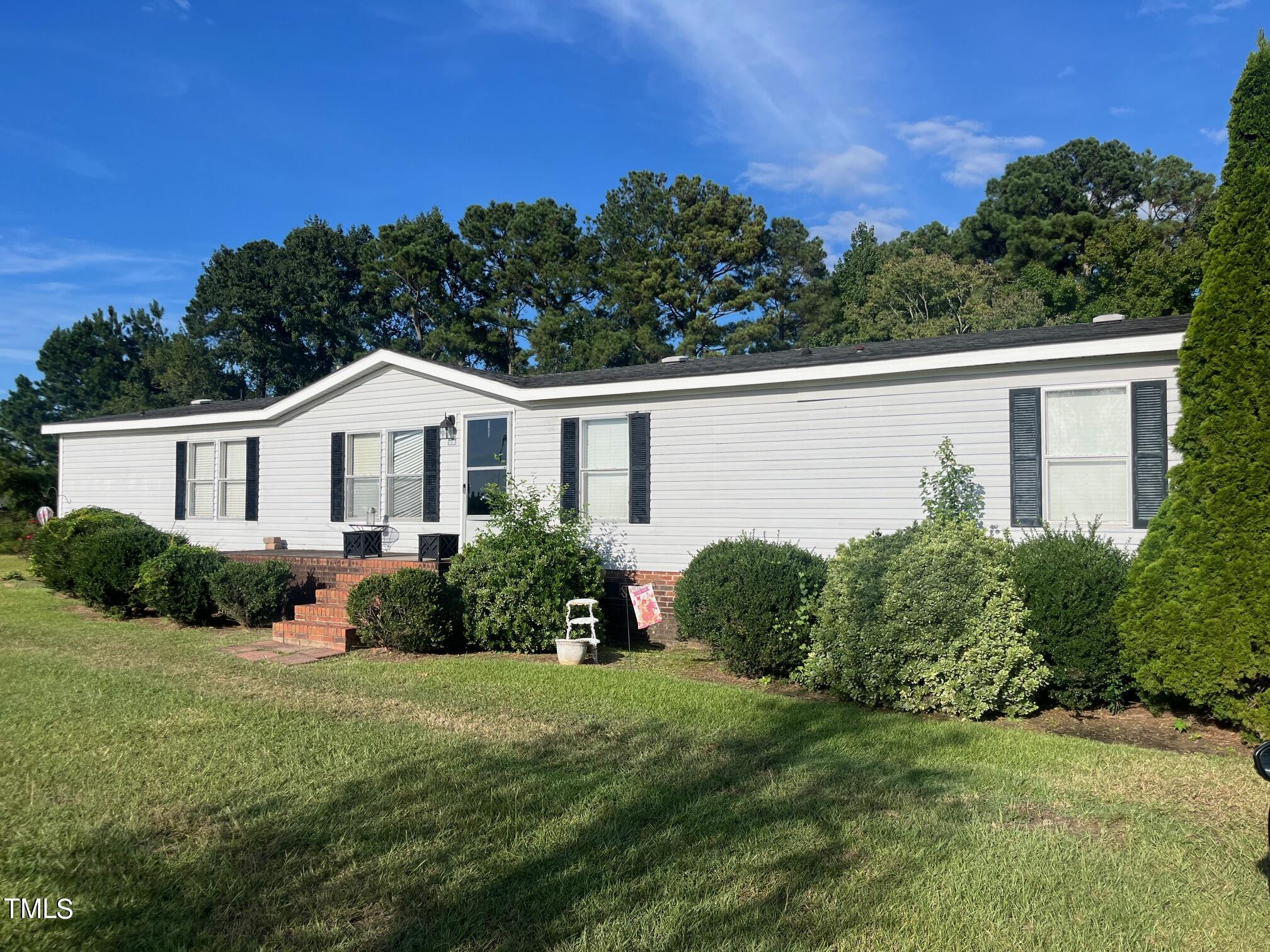 41 Artesian Spring Lane