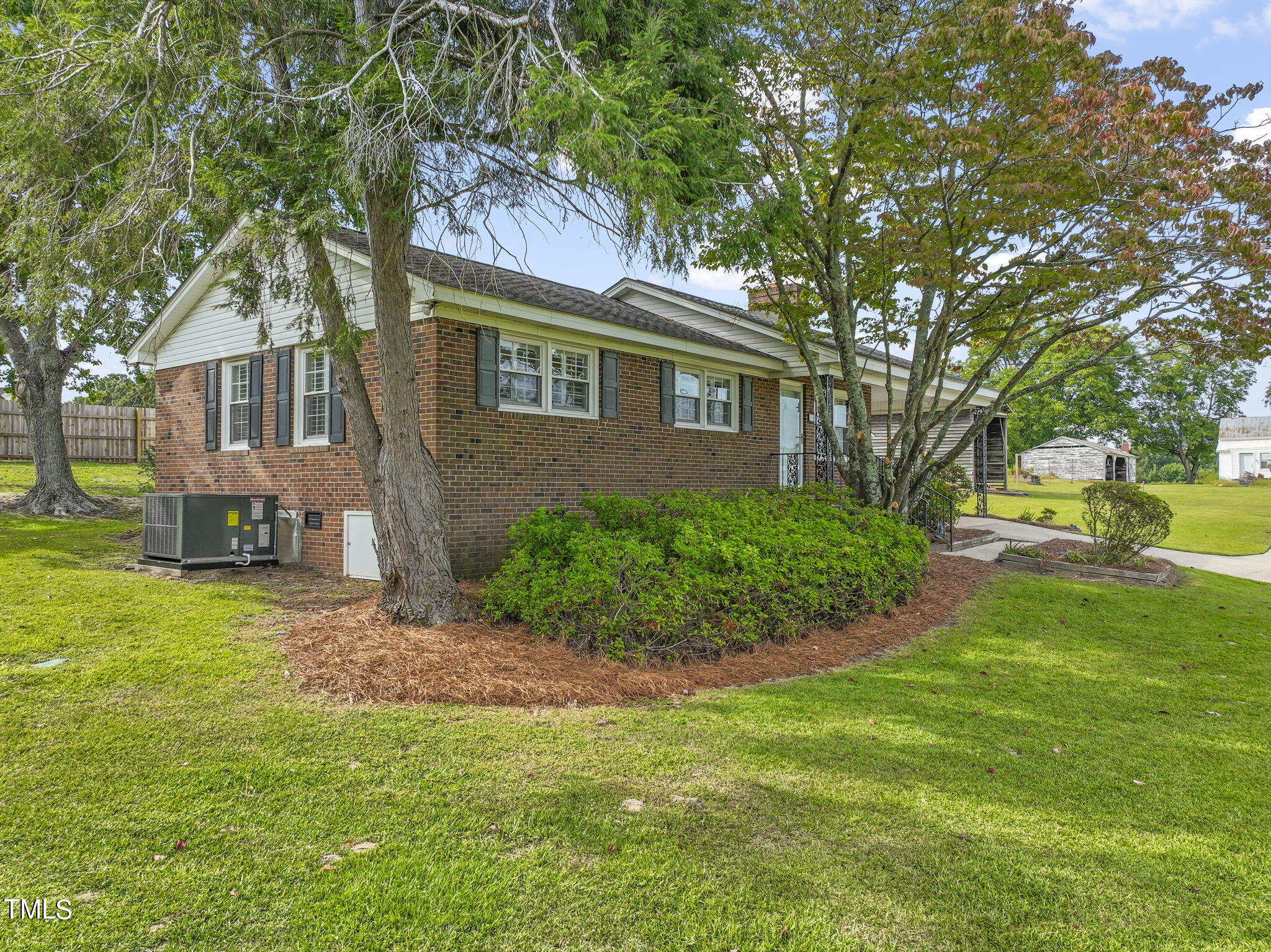87 White Memorial Chirch Road