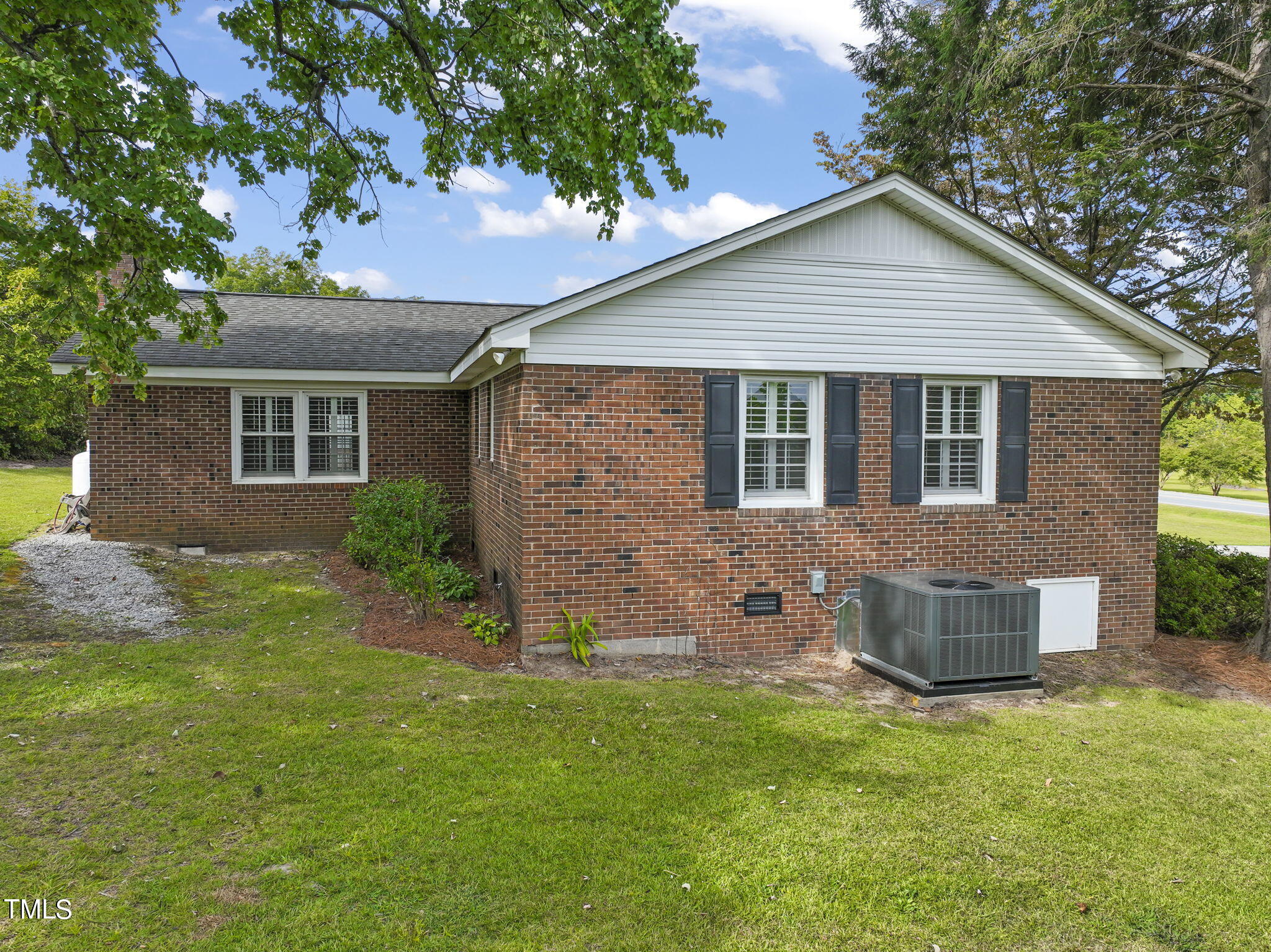 87 White Memorial Chirch Road