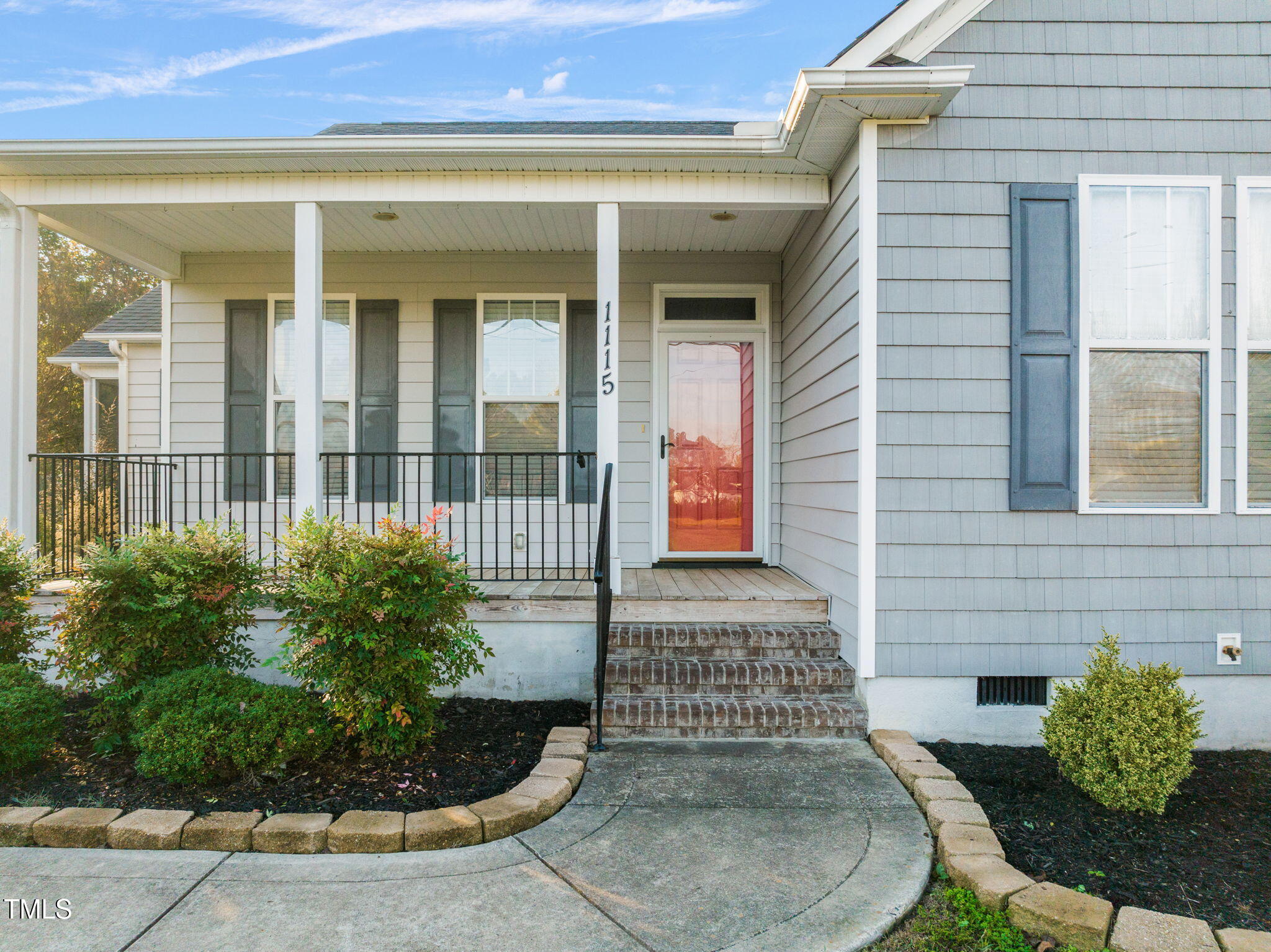 1115 Friendly Road