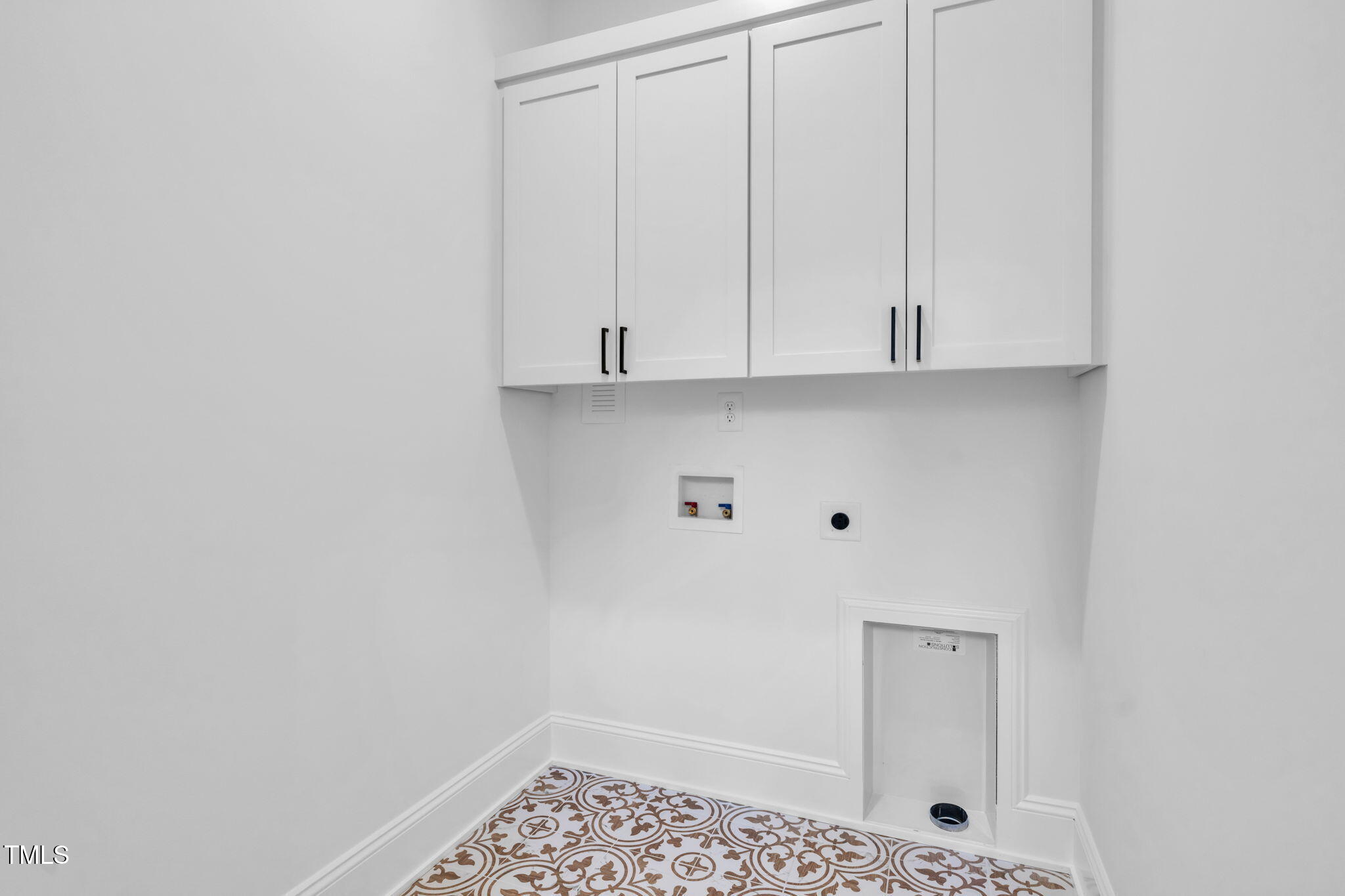 15 Independence Drive