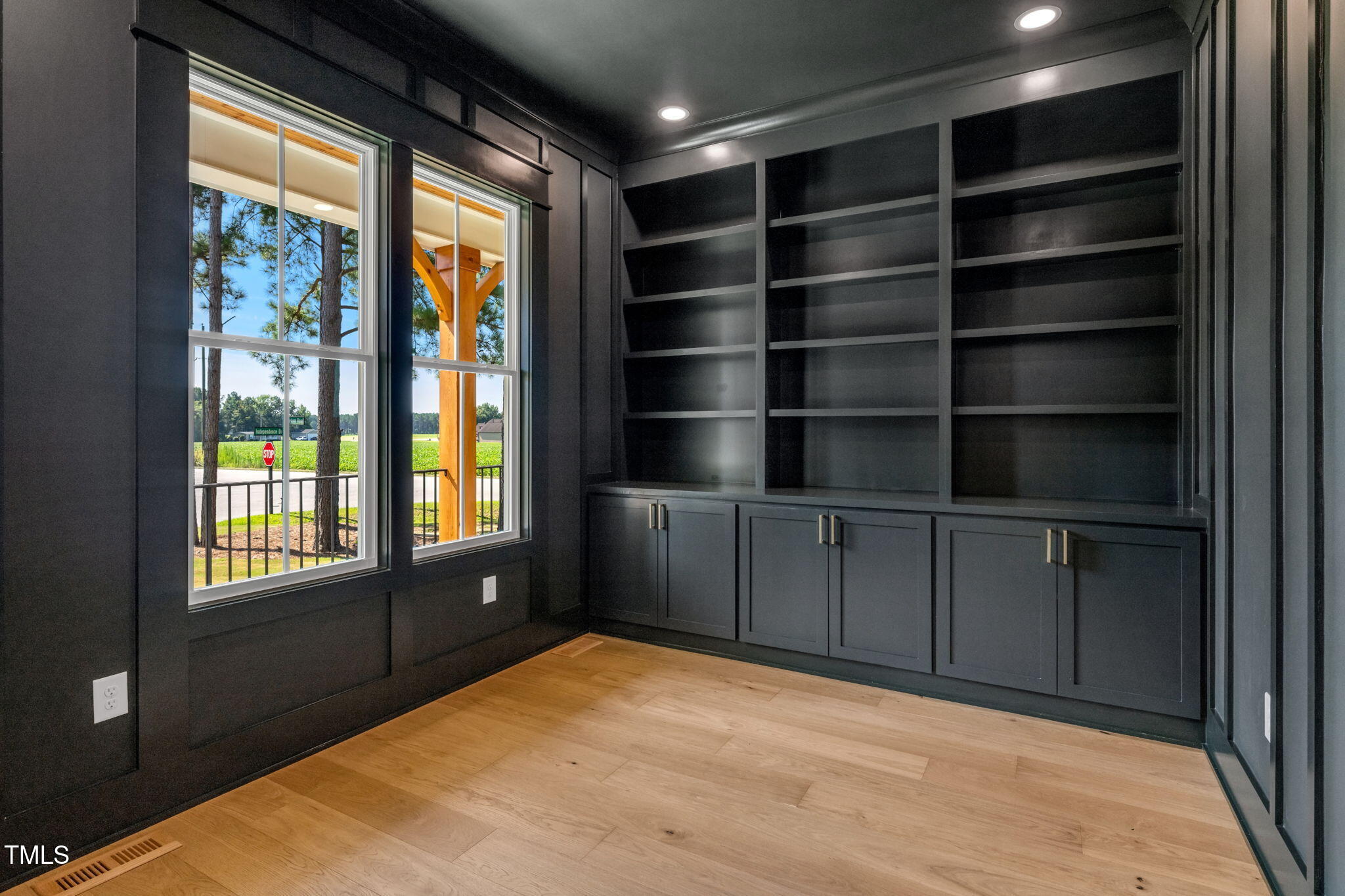 15 Independence Drive