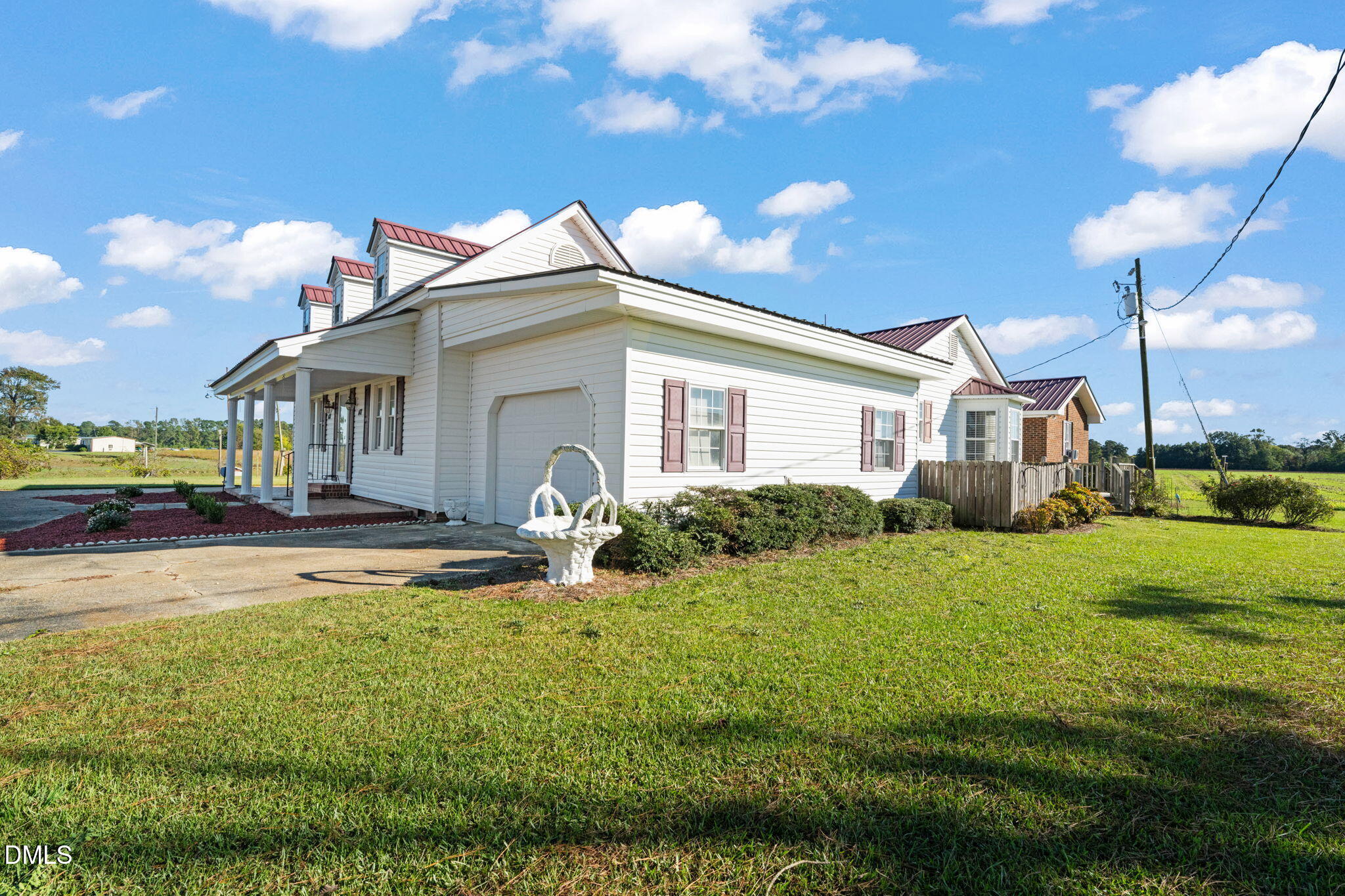 401 Allen'S Crossroads Road, Four Oaks