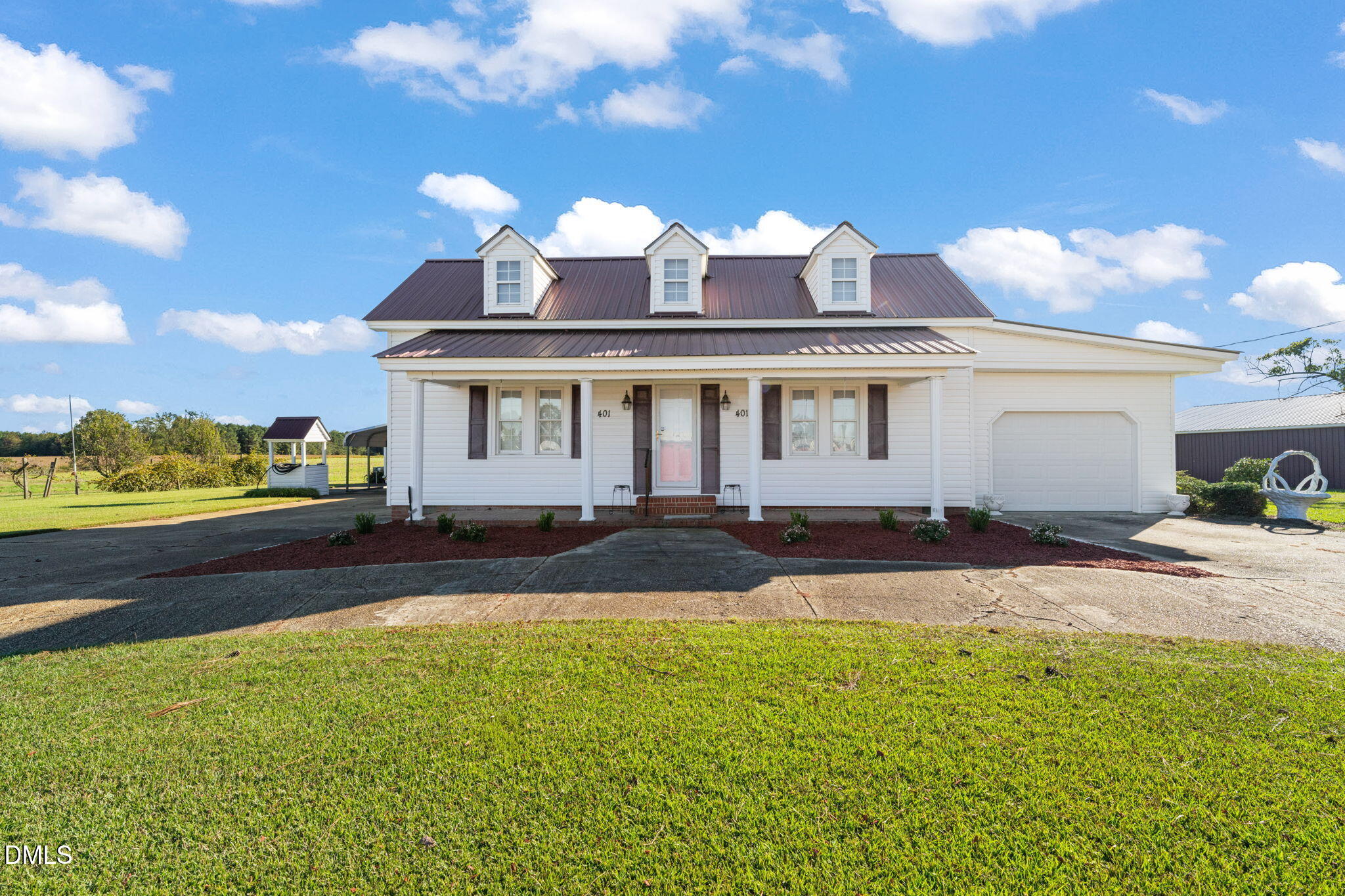 401 Allen'S Crossroads Road, Four Oaks