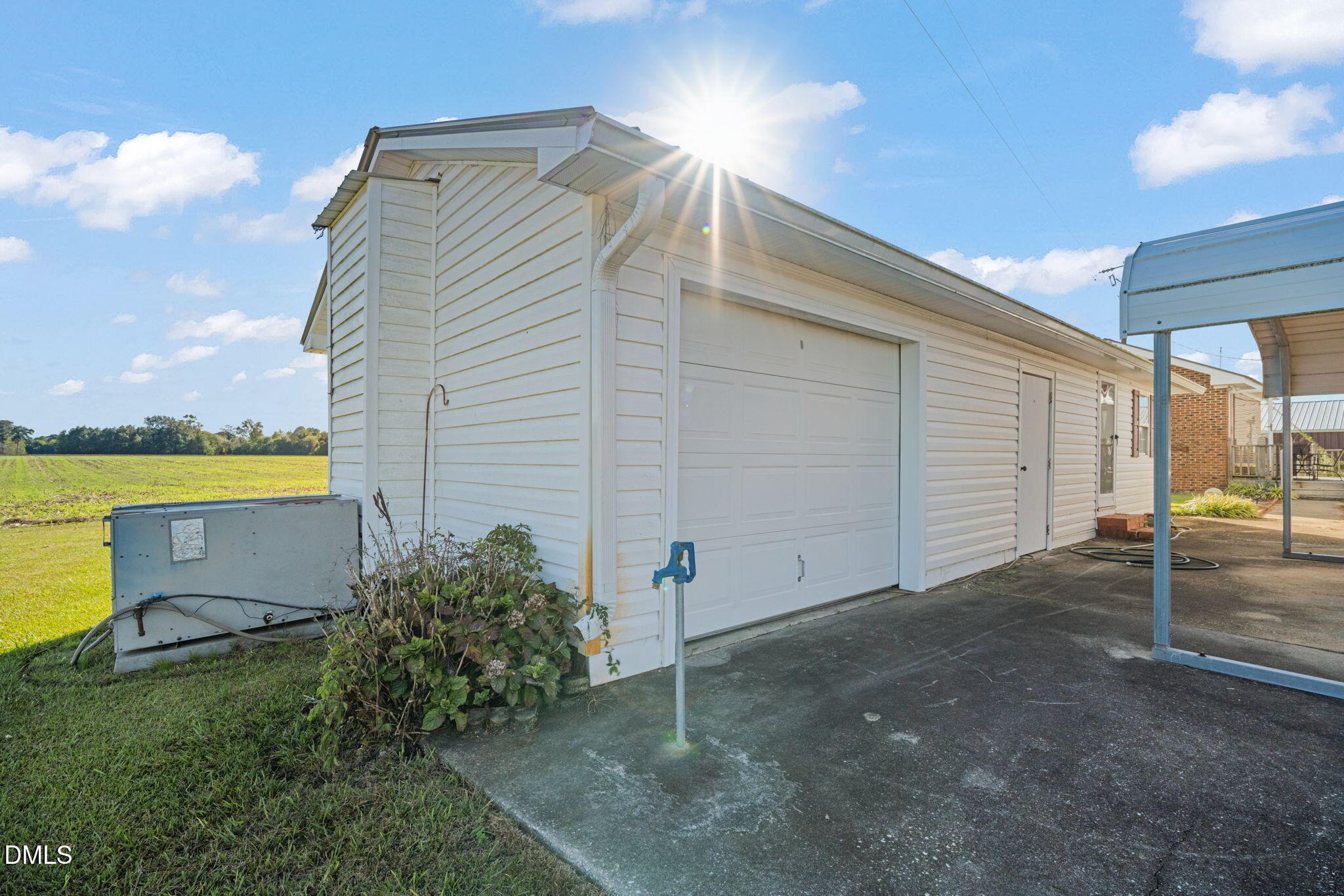 401 Allen'S Crossroads Road, Four Oaks