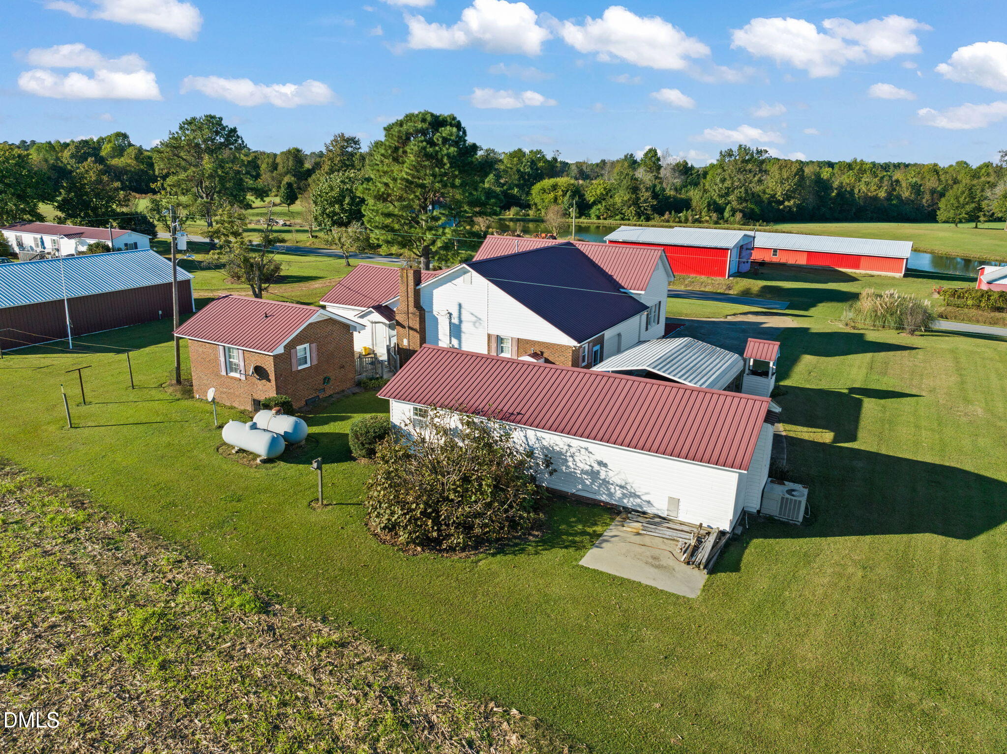 401 Allen'S Crossroads Road, Four Oaks