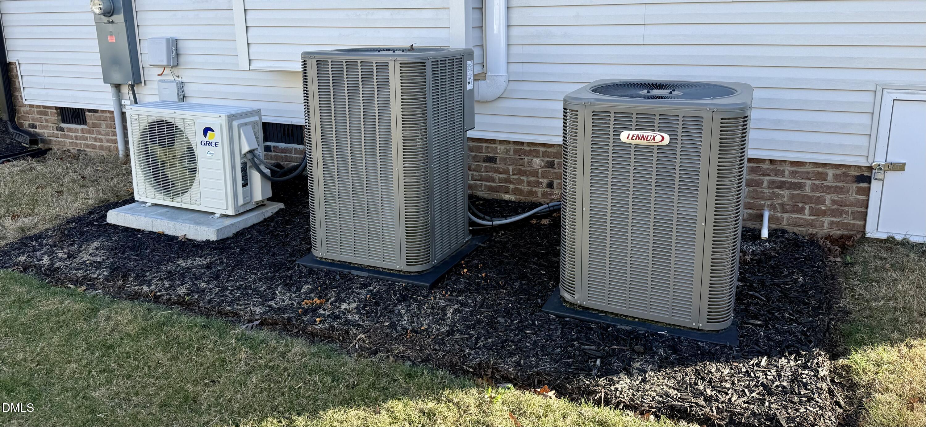 504 Long Grass Drive