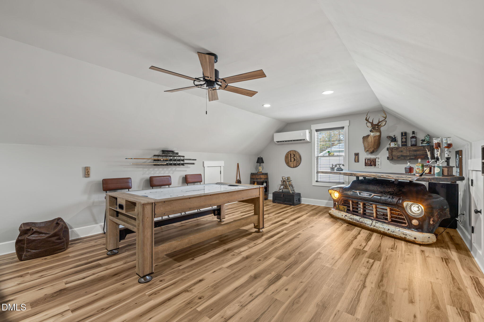 504 Long Grass Drive