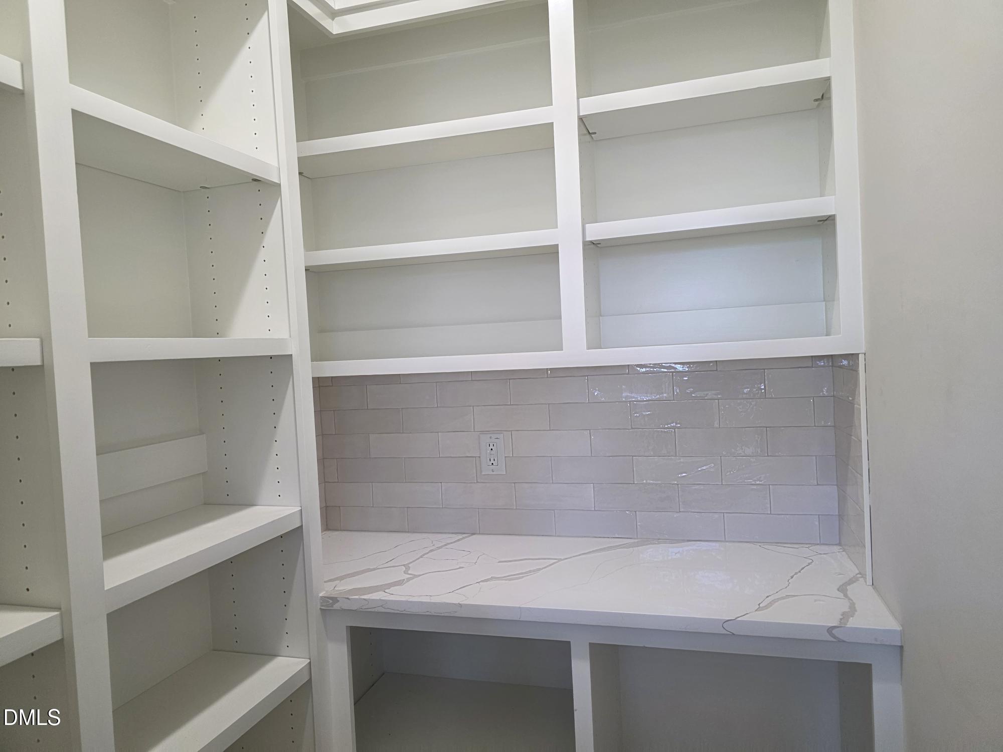 85 Constitution Avenue