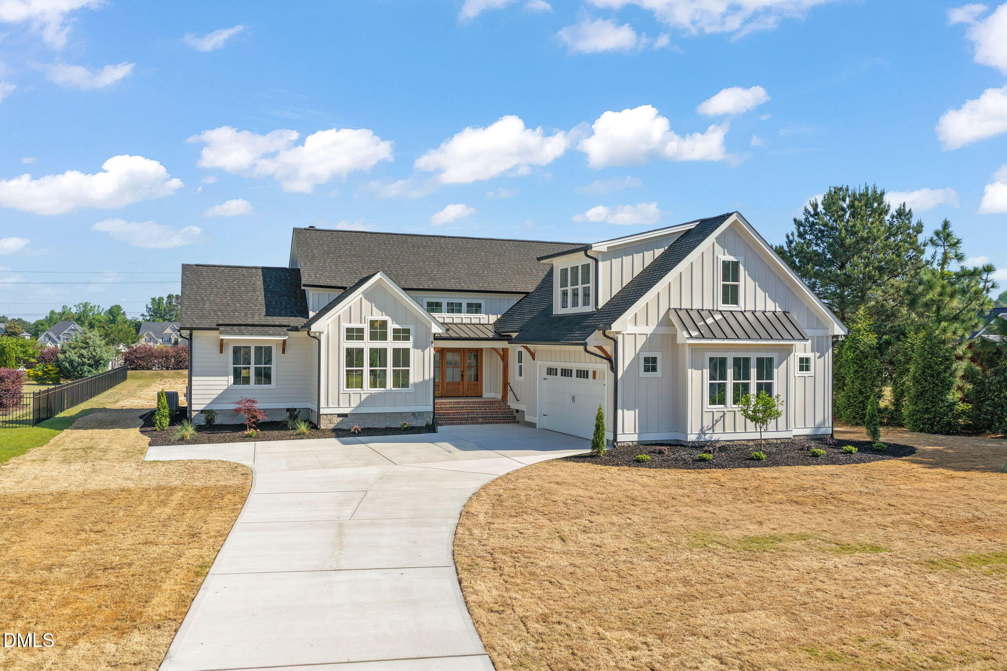 85 Constitution Avenue